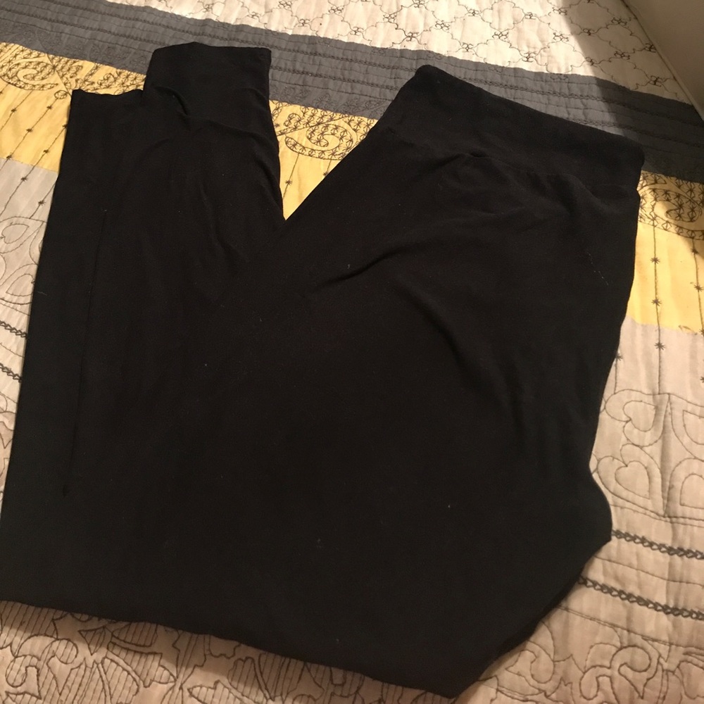 Tall and curvy lularoe leggings