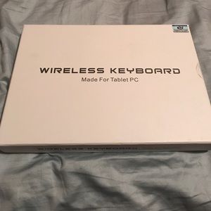 Keyboard for the IPAD AIR ONLY- BOUGHT ON AMAZON