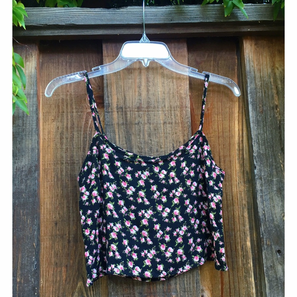 Flowy Floral Crop Top