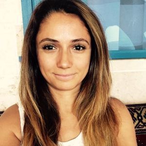 Meet your Posher, Elif