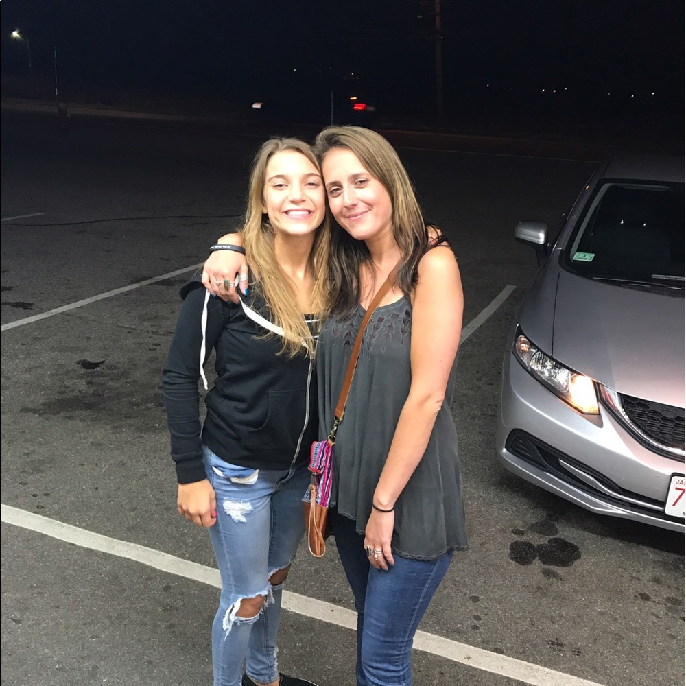 Meet your Posher, Lisa