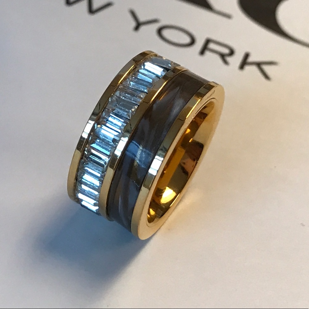 ❌❌SOLD❌❌ Ring CZirconia Stainless Steel - Picture 1 of 3