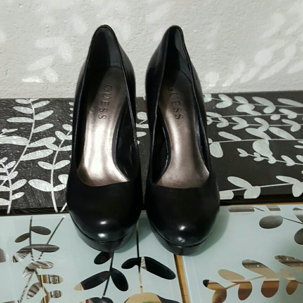 Guess heels