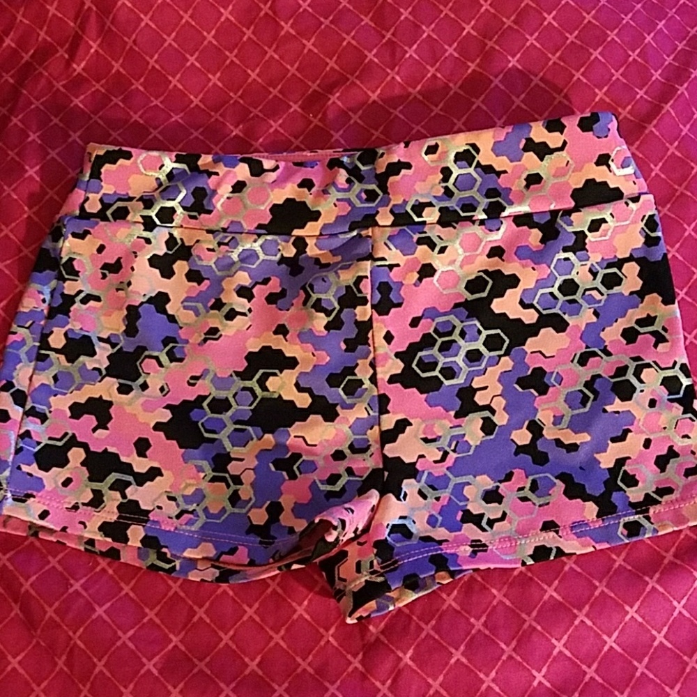 Girl's Dance/Gym Geo Pattern Shorts