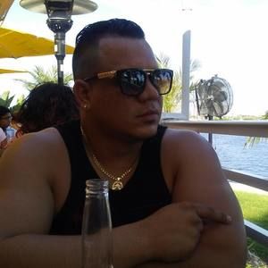 Meet your Posher, Chispa