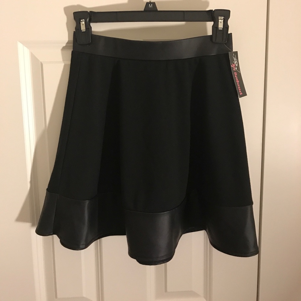 Black skirt with leather/pleather trim
