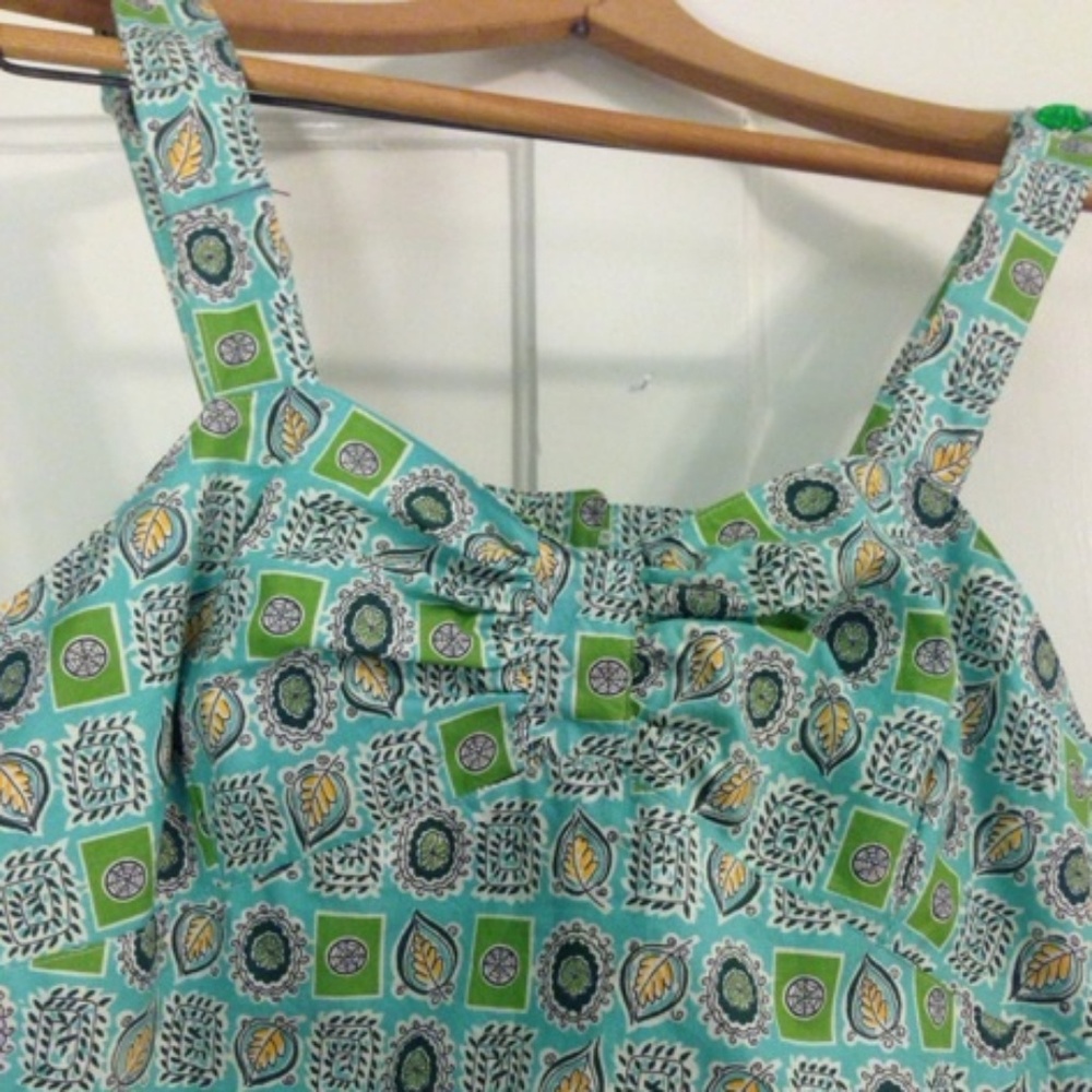 Super Cute Fair Trade Cotton Halter Top With Sparkly Buttons - Medium - Picture 3 of 6