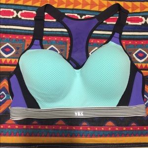 Victoria's Secret Sports Bra. 36C. Teal Purple