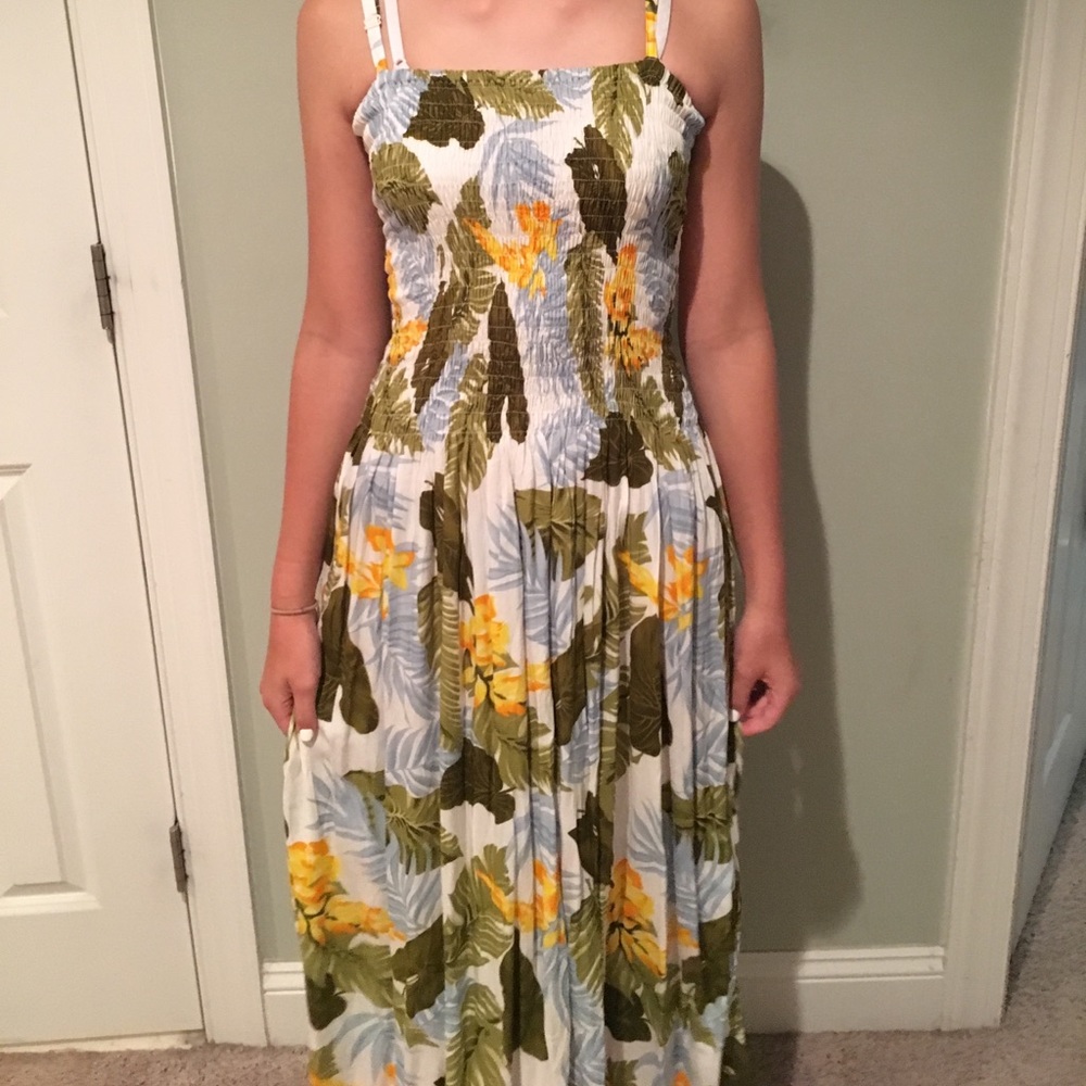 Maxi Hawaiian dress