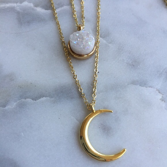 □Layered Druzy Moon Necklace - Picture 3 of 4