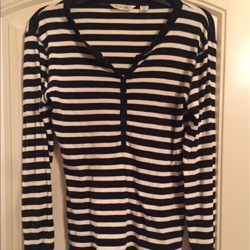 Black white stripes