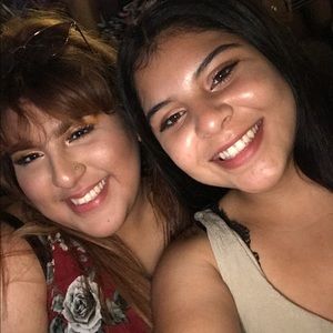 Meet your Posher, Vanessa