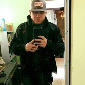 Meet your Posher, Chris