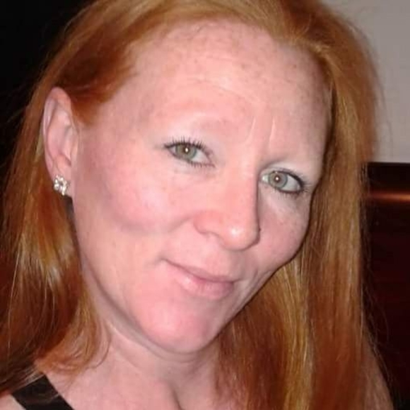 Meet your Posher, Melissa - Picture 1 of 1