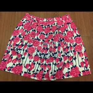 Vineyard Vines Kentucky Derby Rose Detail skirt
