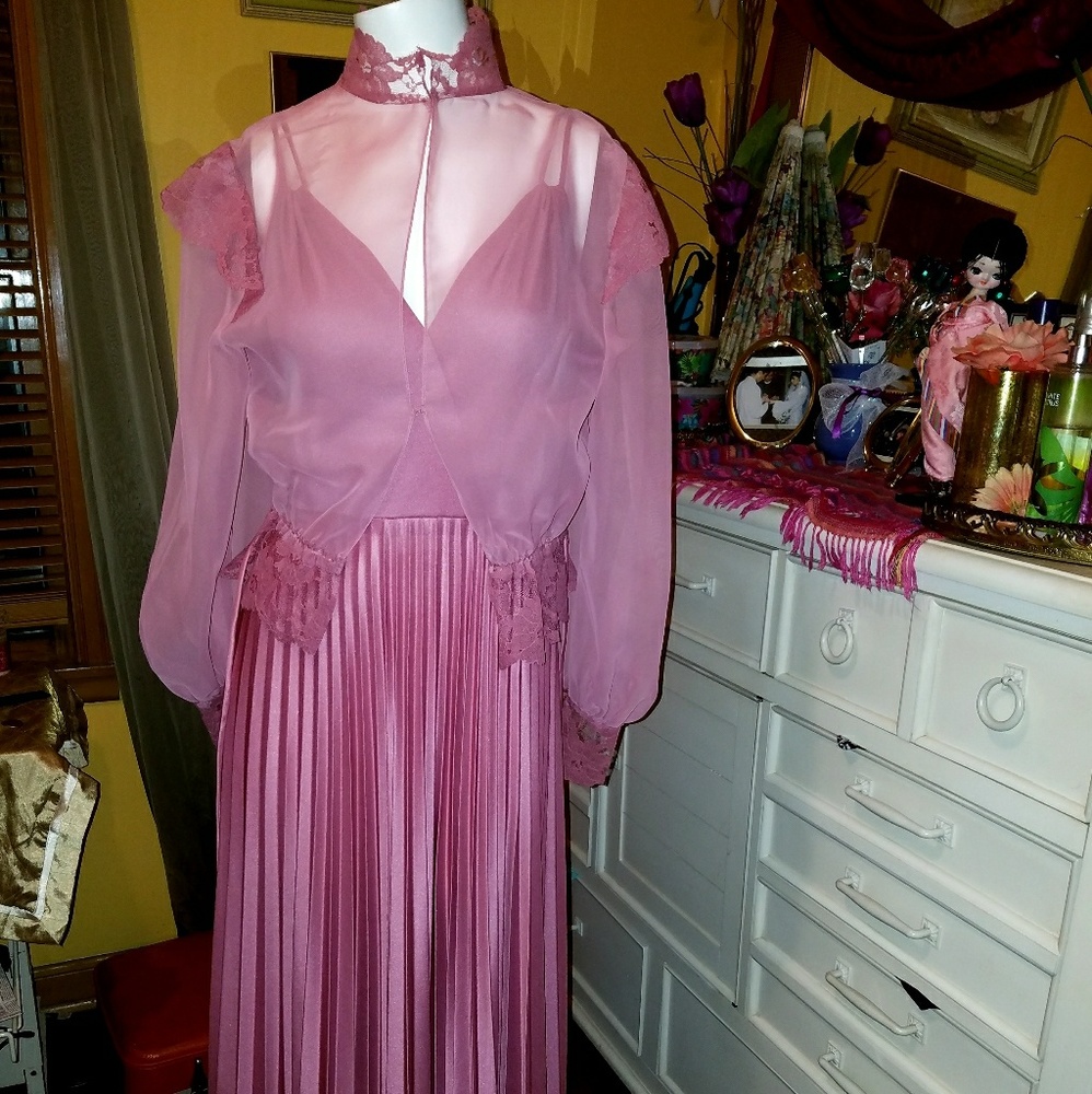 Vintage Victorian 70's/ 2 Piece Pink Maxi Dress - Picture 1 of 8