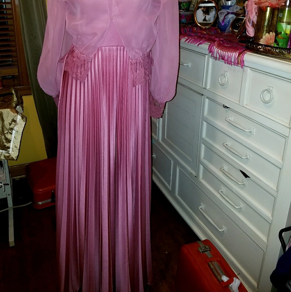 Vintage Victorian 70's/ 2 Piece Pink Maxi Dress - Picture 2 of 8