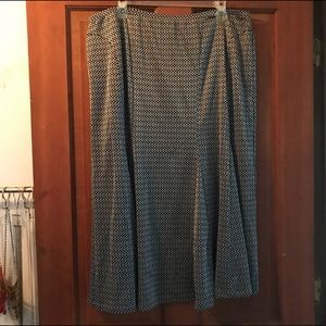 Anne Klein Black & White Skirt