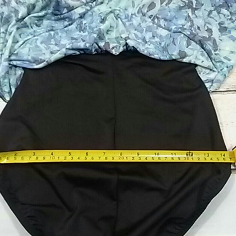 One piece swimsuit size: 8 Retails for $69 - Picture 8 of 8