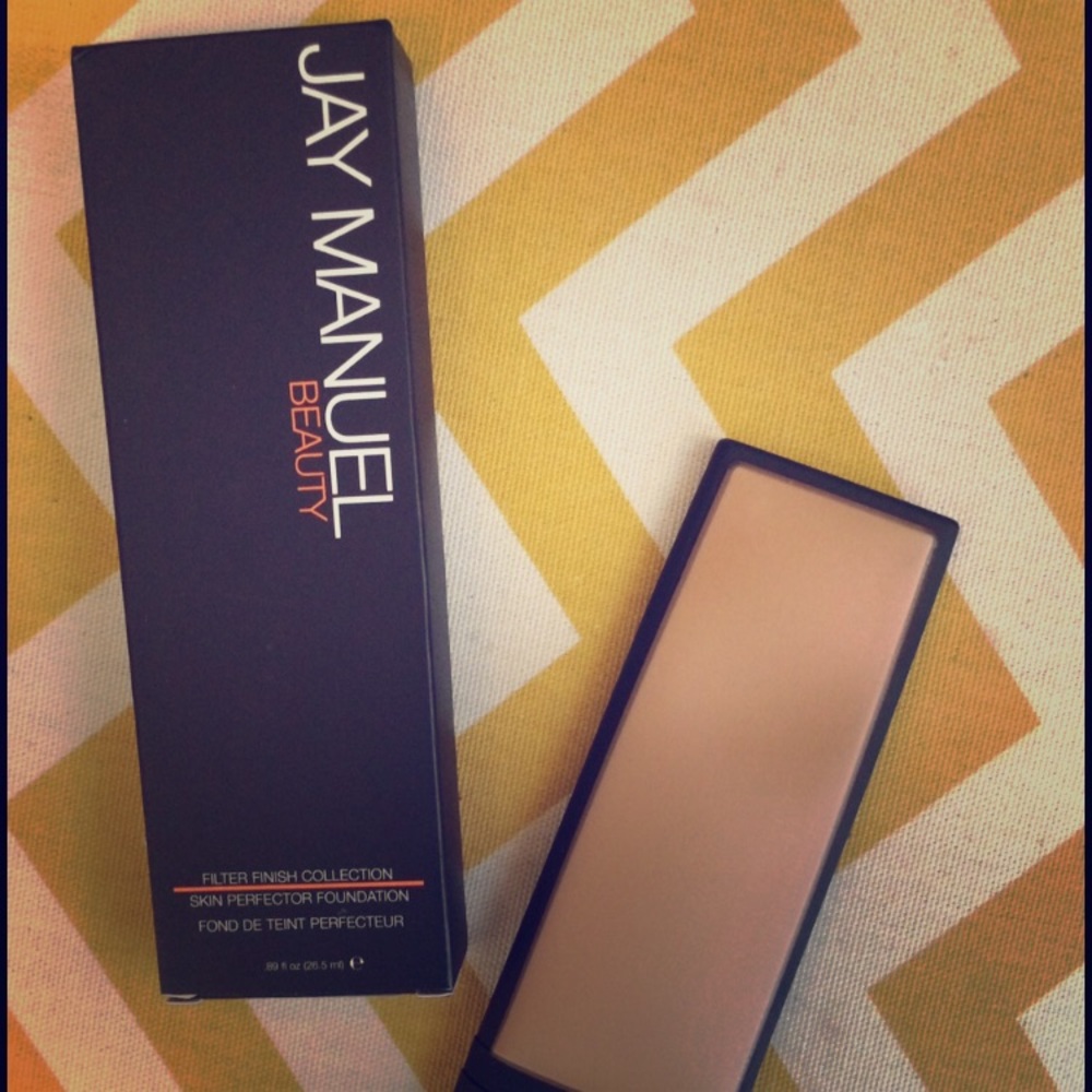 Jay Manuel Finish Foundation✨