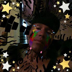 Meet your Posher, Casey