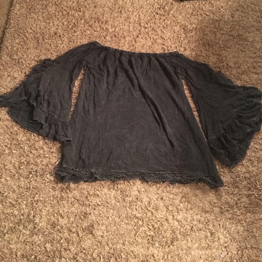 Off the shoulder dark green/grey long sleeve top