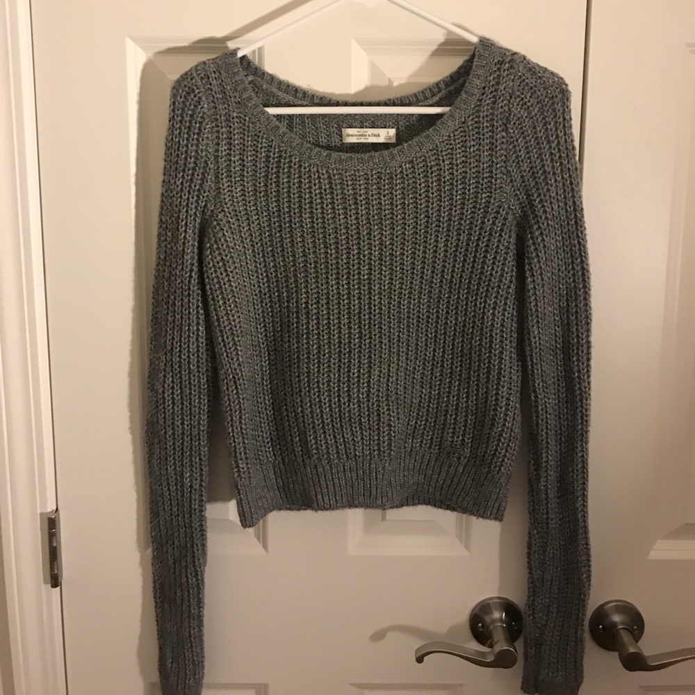 Abercrombie & fitch crop sweater