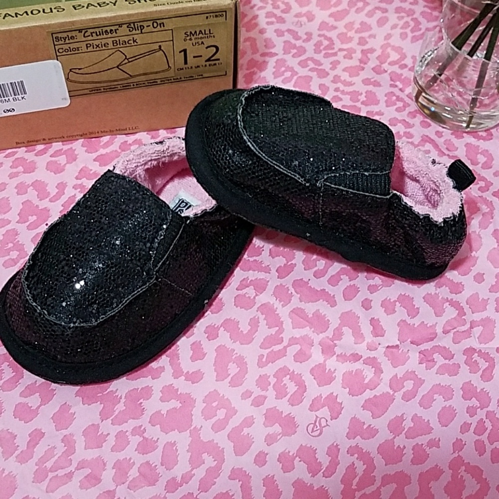 Me in Mind Baby Shoes/NWT