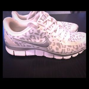 Nike Free 5.0 Leopard print