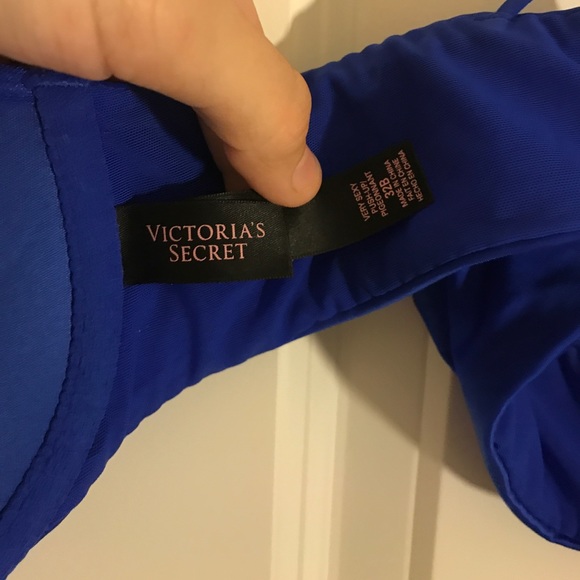 Victoria Secret push up bra - Picture 3 of 4