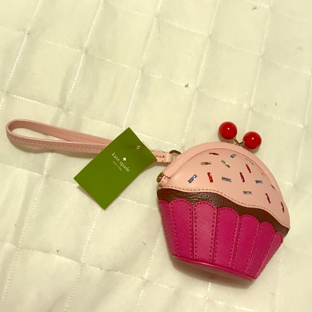NWT Kate Spade Cupcake Wristlet