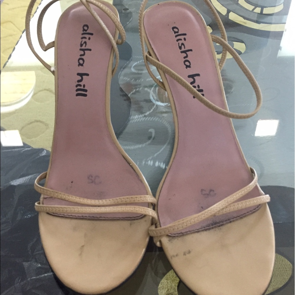 Tan heels. Very comfortable