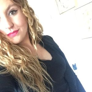 Meet your Posher, Robin