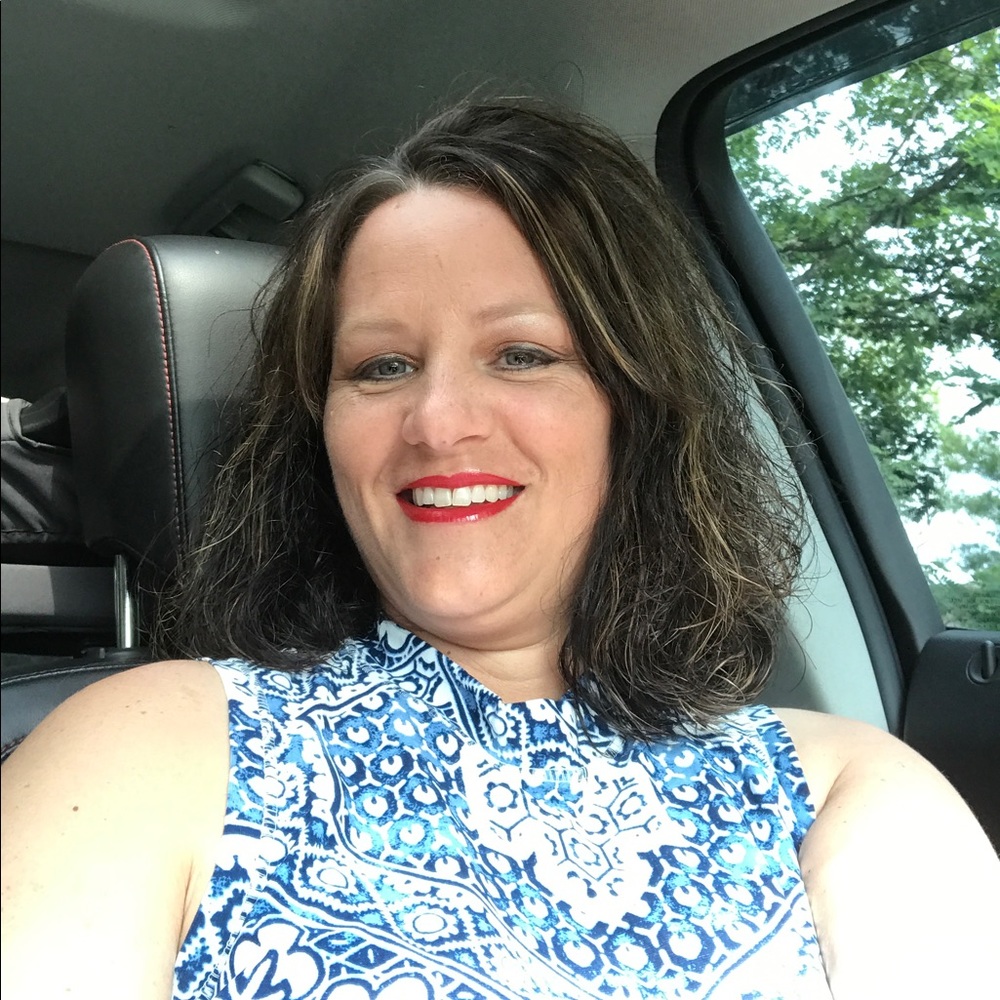 Meet your Posher, Marsha