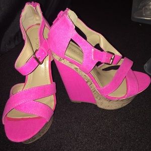 Shoedazzle Wedges