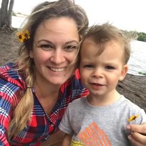 Meet your Posher, Daci