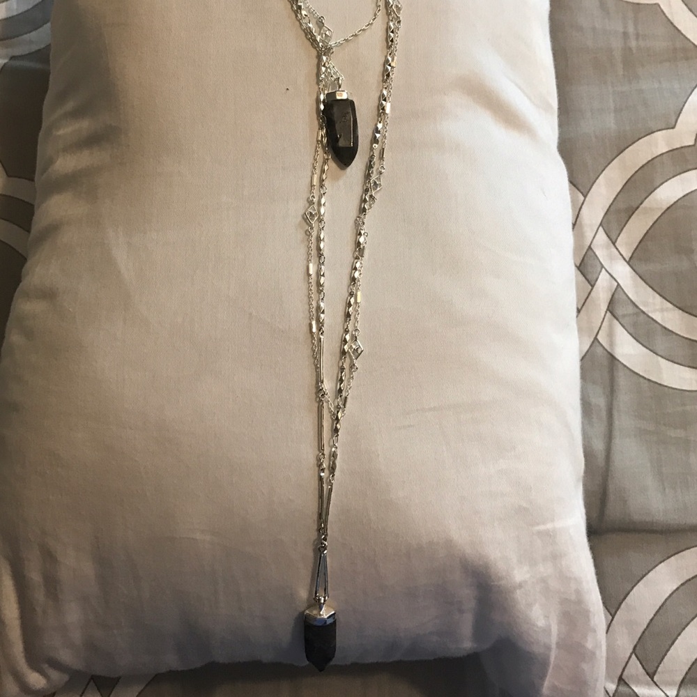 Stella and dot necklace