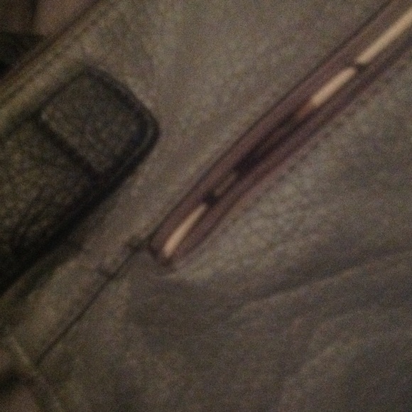 Small boutique brand purse Black and gray color - Picture 3 of 3