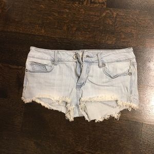 Bullhead Low-rise Short Shorts