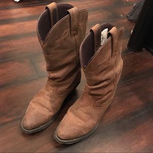 Shyanne cowboy boots Sz 7 1/2