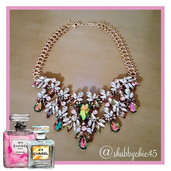 Northern Lights Statement Necklace - Picture 3 of 3