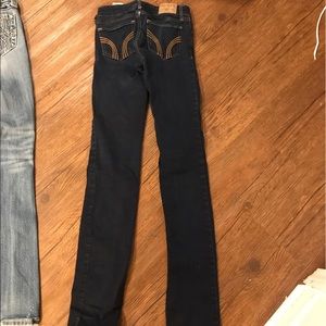 00 Hollister Jeans