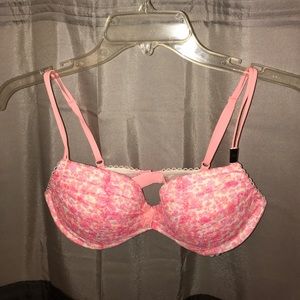 Victoria's Secret Floral Ruffle Bra. NWT.