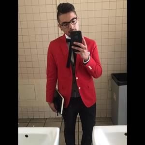 Meet your Posher, Arturo