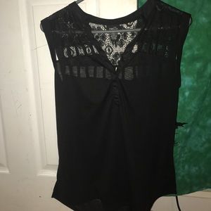 Rue 21 Sleeveless Blouse
