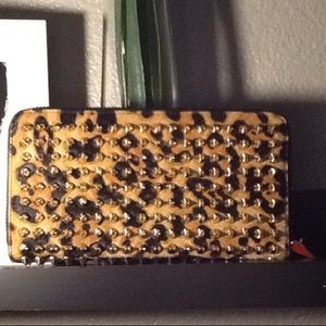 💕CHRISTIAN LOUBOUTIN  SPIKE LEOPARD WALLET 💕