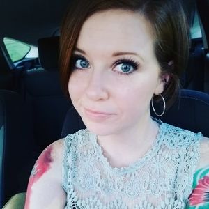Meet your Posher, Alayna