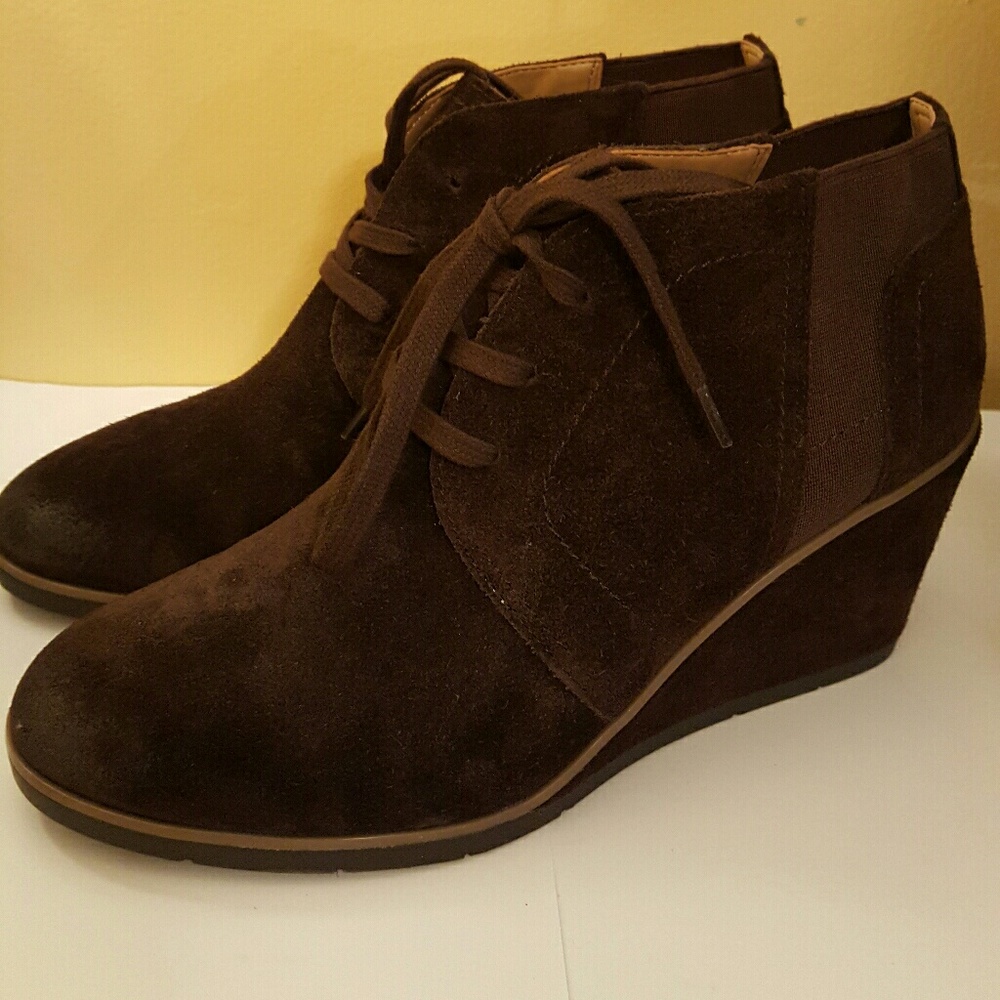 Franco Sarto Suede Wedges