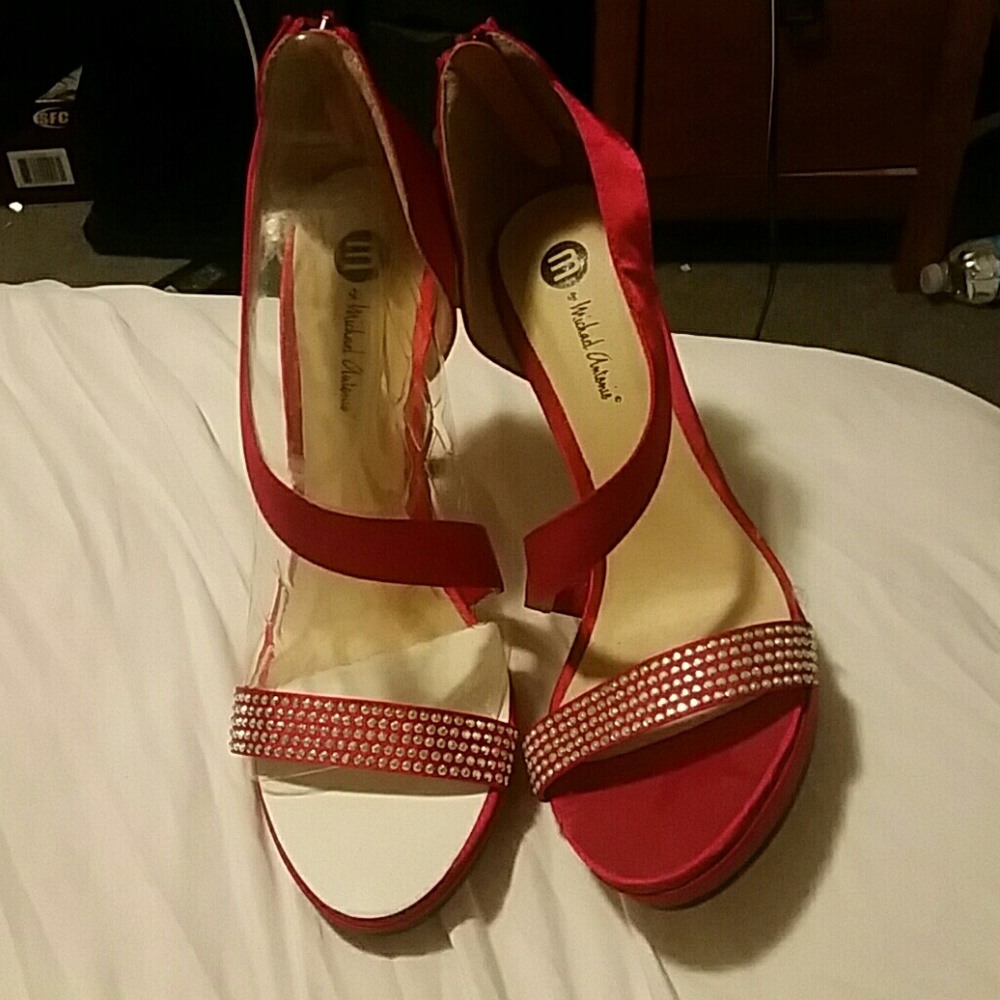 Stunning red heels