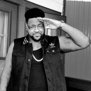 Meet your Posher, Derrick